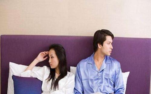 如何挽回离婚后的婚姻（重建信任与沟通是关键）-第1张图片-恋语空间