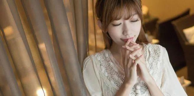 天蝎女如何回来挽回你？（以真诚和耐心打造的爱情王国）-第2张图片-恋语空间