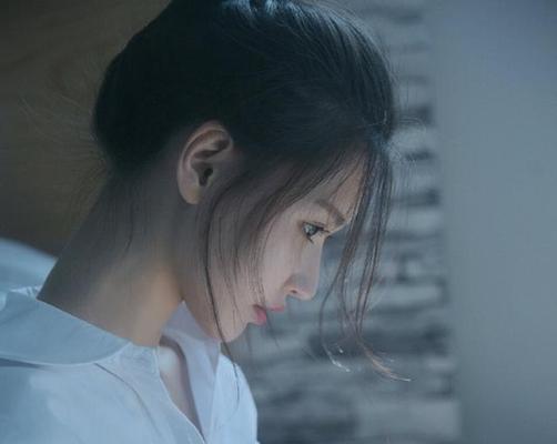 十有八九撩妹必备情话，水墨晕染不及你笑颜（用这些撩妹情话，让你的笑颜更迷人）-第2张图片-恋语空间