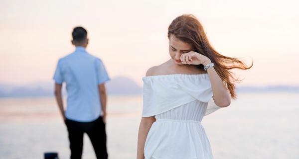 男人伤心了还要挽回吗？（当面对挫折时，男人该如何挽回自己的心灵？）-第3张图片-恋语空间