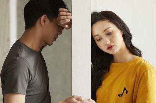 男友与前任保持联系，如何应对？（掌握真相、建立信任、互相理解）-第1张图片-恋语空间