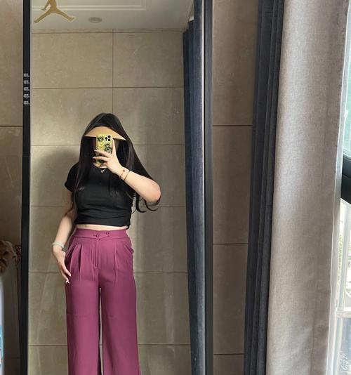 夏季微胖女生如何穿出挽回男友的信心（从服装到内心，15个步骤带你成功挽回男友的心）-第2张图片-恋语空间