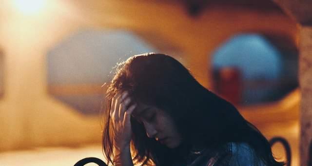 情感导师教你如何挽回分手后不联系的人（从互不联系到复合，这7个步骤让你成功挽回前任）-第2张图片-恋语空间
