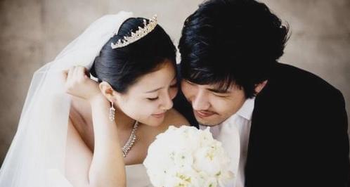婚姻中出现诱惑，该如何处理？（当放着好日子不过，想出轨了该怎么办？）-第3张图片-恋语空间
