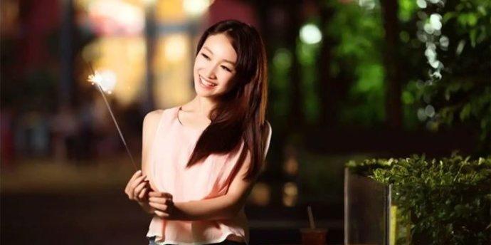 以冷爱（面对爱情，我们是否应该保持冷静？——）-第2张图片-恋语空间