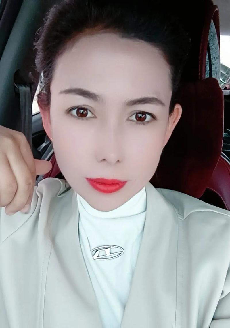 霸气女人的生存法则（活出最霸气的样子，成为成功女性）
