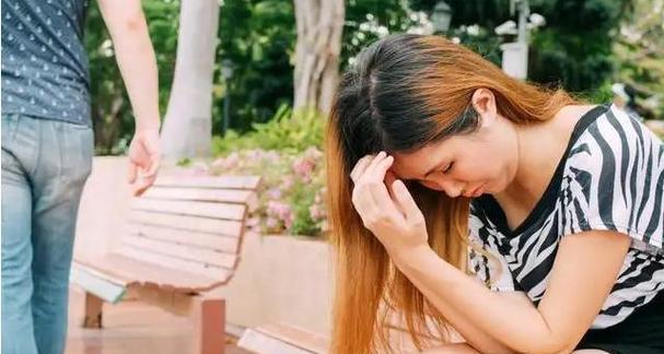 女友出轨了，如何挽救感情？（失落、怒火、犹豫、反思，最终还能否回到从前？）-第2张图片-恋语空间