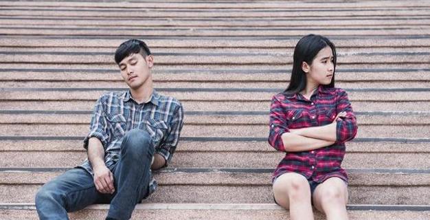 重建双子女友谊的秘诀（挽回曾经亲密无间的友情，让双子女情同手足）-第1张图片-恋语空间