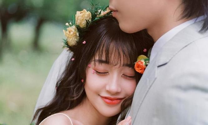 挽回爱情必修指南（15个小妙招教你分手后重拾爱情的火焰）