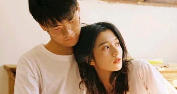 男人谈恋爱时的七个奇怪心态（探究男性恋爱中的心理阴影与困惑）-第1张图片-恋语空间