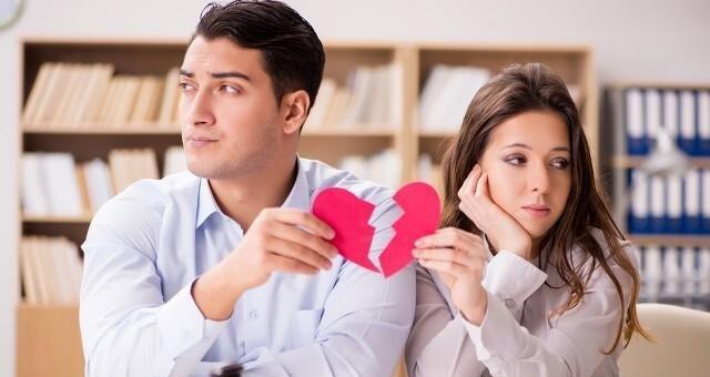 如何挽回婚姻——15个有效的窍门（解决婚姻危机，让爱回归；挽救婚姻的方法和技巧大全）-第3张图片-恋语空间