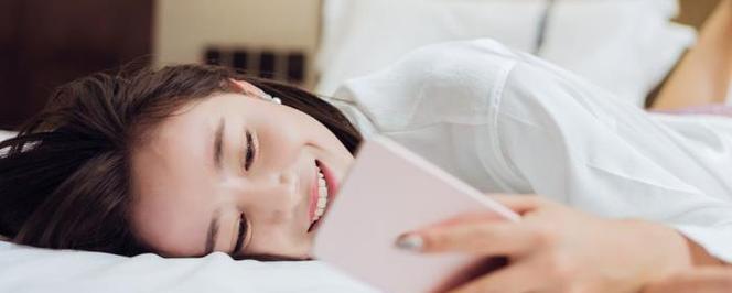 隔屏撩妹宝典（用语技巧快速吸引女友注意）-第2张图片-恋语空间