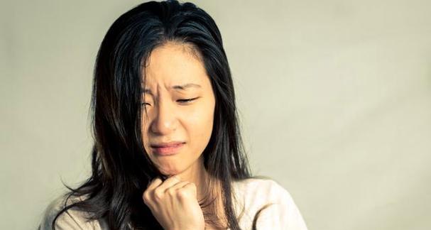 女友突然分手的真相揭秘（失恋原因分析与应对策略，了解自己的问题点才能重新出发）-第2张图片-恋语空间