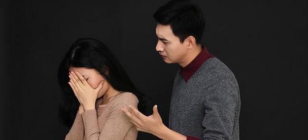 如何哄好女友当她哭了（教你几招让女友重新开心的方法）-第3张图片-恋语空间