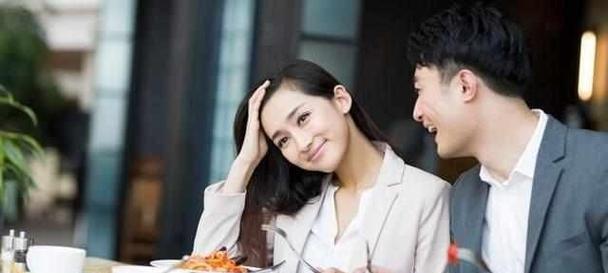 男友刚分手就订婚了，这是什么鬼？（一场惊心动魄的感情故事，不可错过！）-第2张图片-恋语空间