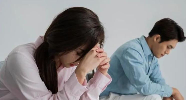 分手后如何快速挽回女友？（三招让你成功抢回她的心）-第3张图片-恋语空间
