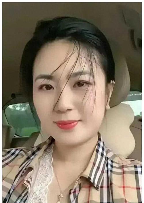 大龄剩女必看（学会这些技巧，你也可以拥有幸福的爱情生活！）-第1张图片-恋语空间