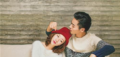 如何挽回前女友？（15个绝招让你成功追回前女友）-第3张图片-恋语空间