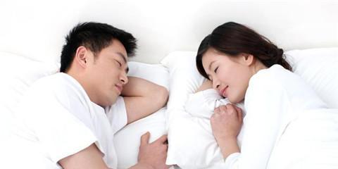 夫妻吵架冷战期如何相处（15个实用技巧帮助你处理夫妻之间的争吵）-第2张图片-恋语空间