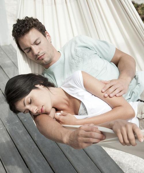 老公喜欢老婆出轨怎么办？男人挽回婚姻的实用指南（忠诚、沟通、改变、信任、自我价值、爱情、成长）