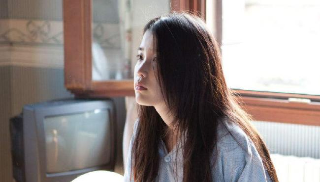 女友出轨，如何挽救爱情？（女友爱上别人后，你该如何应对？）