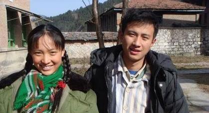 爱情荒唐游戏，迷失自我（以婚外情人放不下怎么办放肆的情感故事）