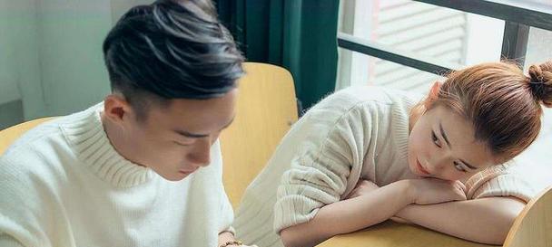 如何处理高中生恋爱问题（避免不良恋情的发生）