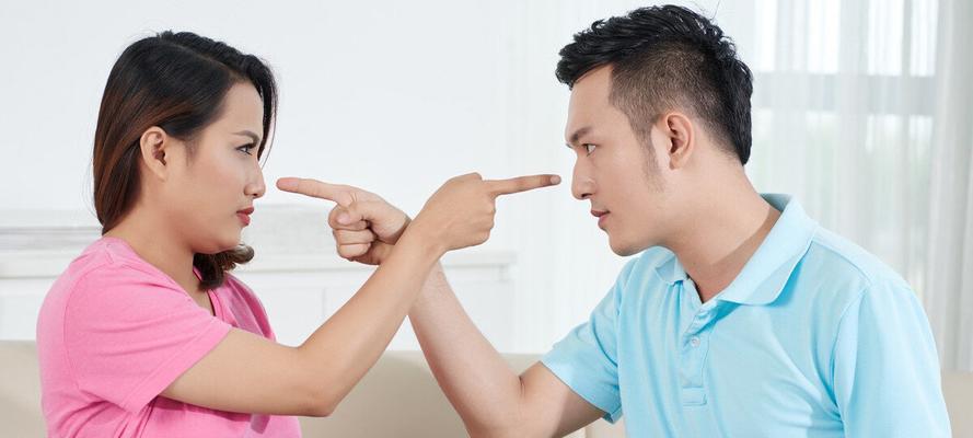 老公对你没感情？如何判断和处理？（15个让你明确老公是否对你无感的表现）-第2张图片-恋语空间