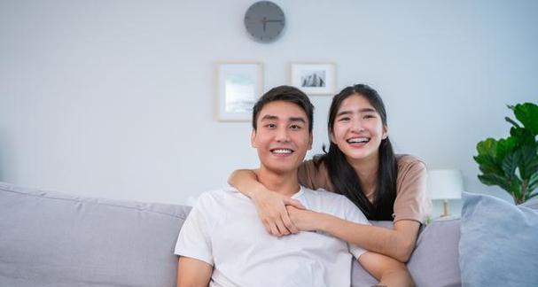外出期间乱了男女关系妻子坚决离婚怎么办？（探讨如何挽救婚姻，重建夫妻关系）