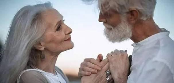 如何让情人回到你身边？——关于如何处理不愿意离婚的情况（15个实用的技巧帮你成功挽回爱情）-第2张图片-恋语空间
