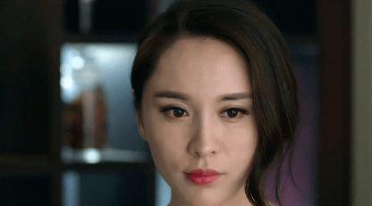 如何应对爱上事业型男人的困境？（学会平衡情感与事业，才能拥有幸福人生）