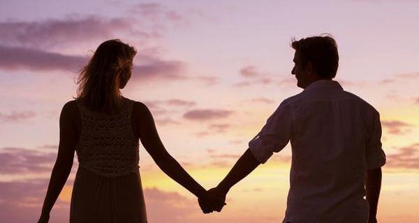 挽回前男友，成功获得二次机会的秘诀（分手后如何挽回前男友？女生必知的15个有效技巧！）-第1张图片-恋语空间