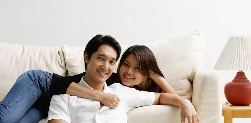 如何应对和直女谈恋爱？（心理准备与应对策略）-第2张图片-恋语空间