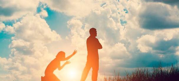 夫妻感情危机，如何挽回老公的心？（两招教你化解婚姻红灯，重拾幸福生活！）