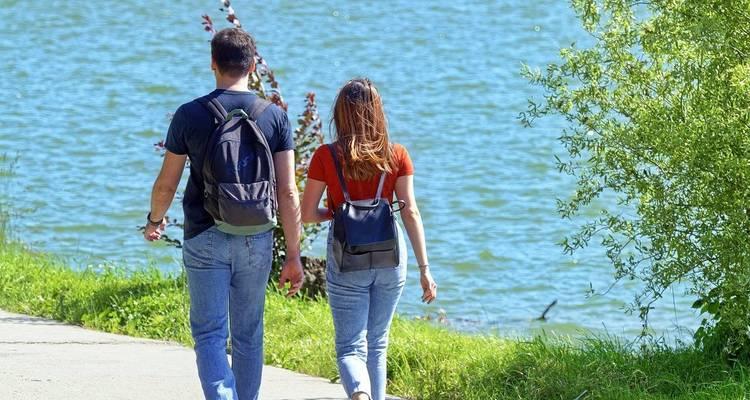 女生犯错后如何挽回男友？（用以下15个步骤来重建关系）-第3张图片-恋语空间