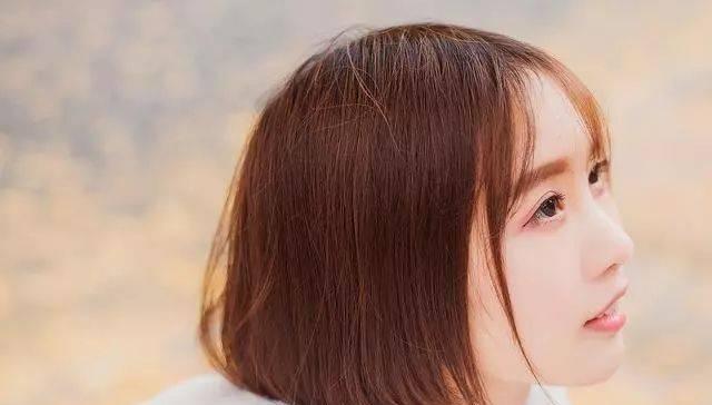 断联后女人会想你吗？挽回女人的10个实用方法（掌握这些技巧，让你在恋爱中更有筹码）-第3张图片-恋语空间