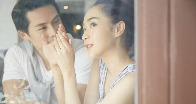 《婚外恋离别，情人是否还在心头？》（情感回忆中的痛与爱）-第3张图片-恋语空间
