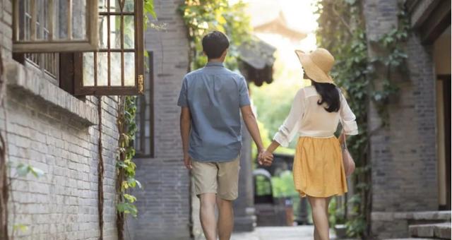 男人眼里的恋爱与结婚（探究男人在恋爱和结婚中的不同想法与心理）-第3张图片-恋语空间