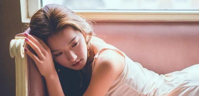 如何应对男友和他老婆不离婚的困境（放手还是坚持？——以男友和他老婆不离婚为例）