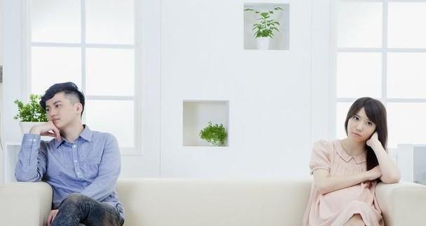 老婆婚后出轨，如何应对？（婚姻中的危机与挑战，如何处理？）