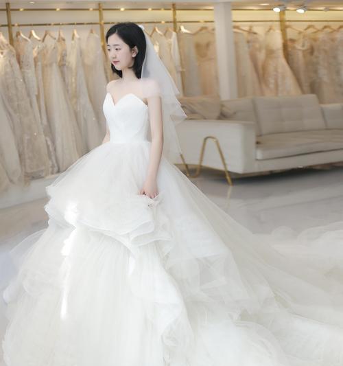 梦见老公和别人结婚，心理暗示是什么？（婚姻幸福指南）-第3张图片-恋语空间